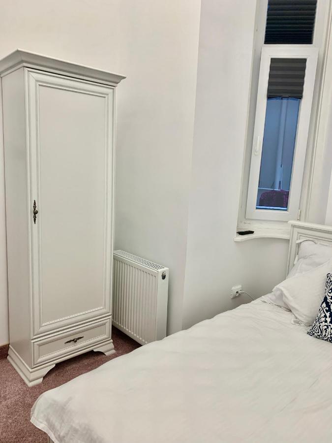 Art Nouveau Apartment Ultracentral Oradea Εξωτερικό φωτογραφία